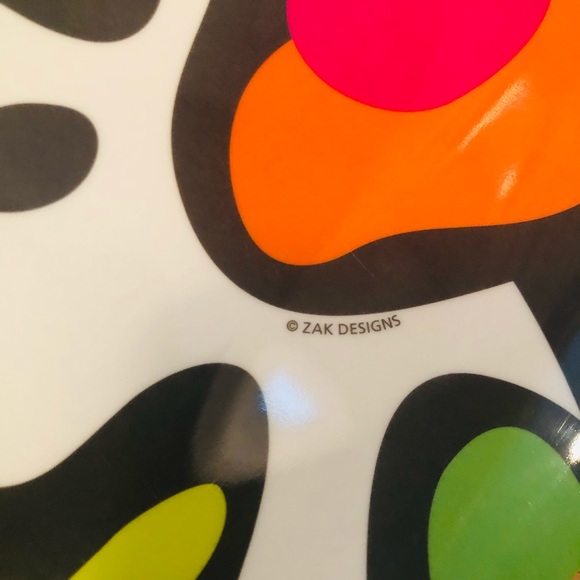 Melamine plates with insect design - Picture 4 of 9